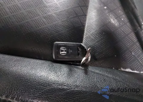 2019 Honda Passport Ex-L z USA, uszkodzony, nr VIN 5FNYF8H50KB011004